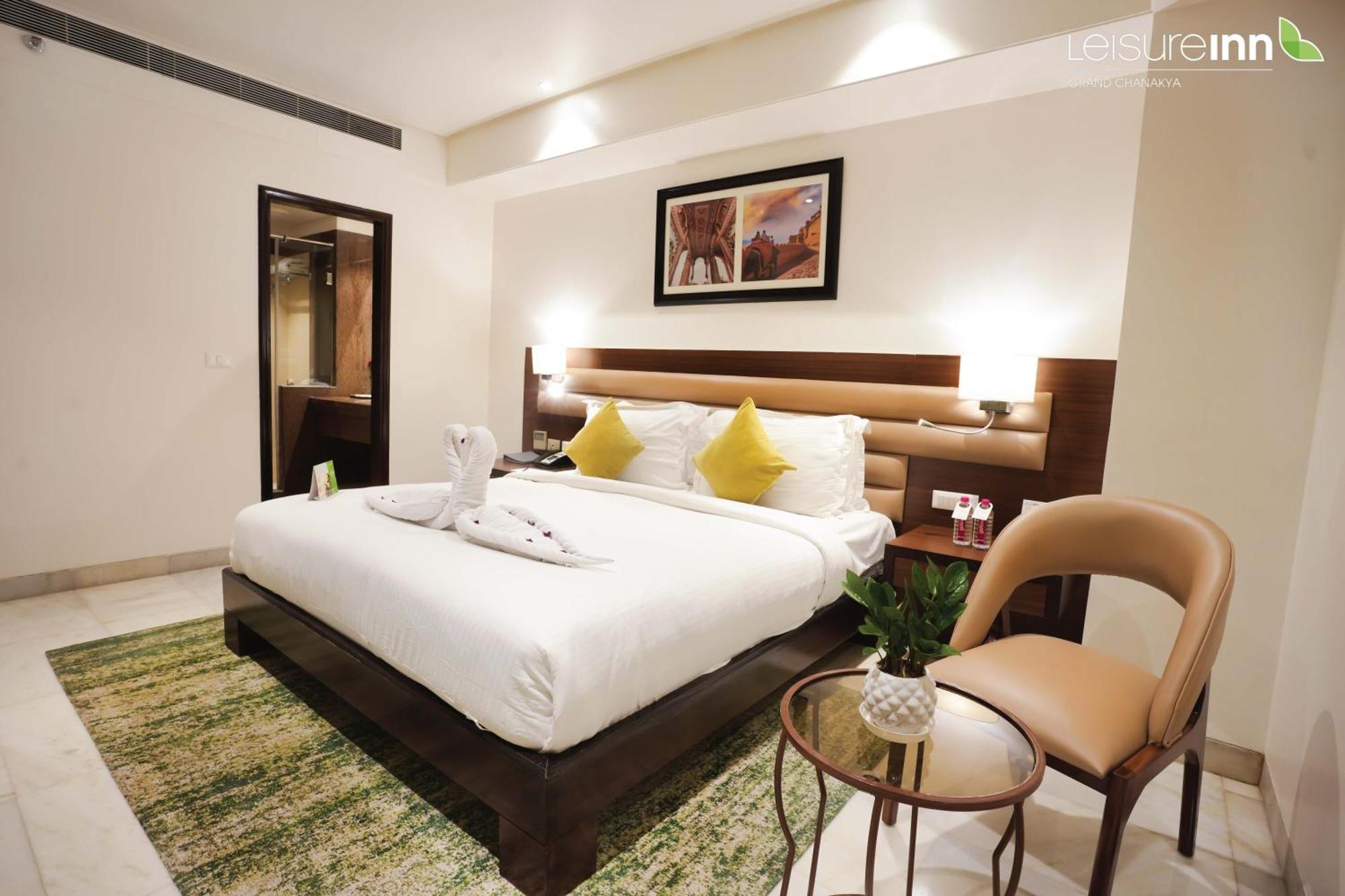 Leisure Inn Grand Chanakya Jaipur Extérieur photo