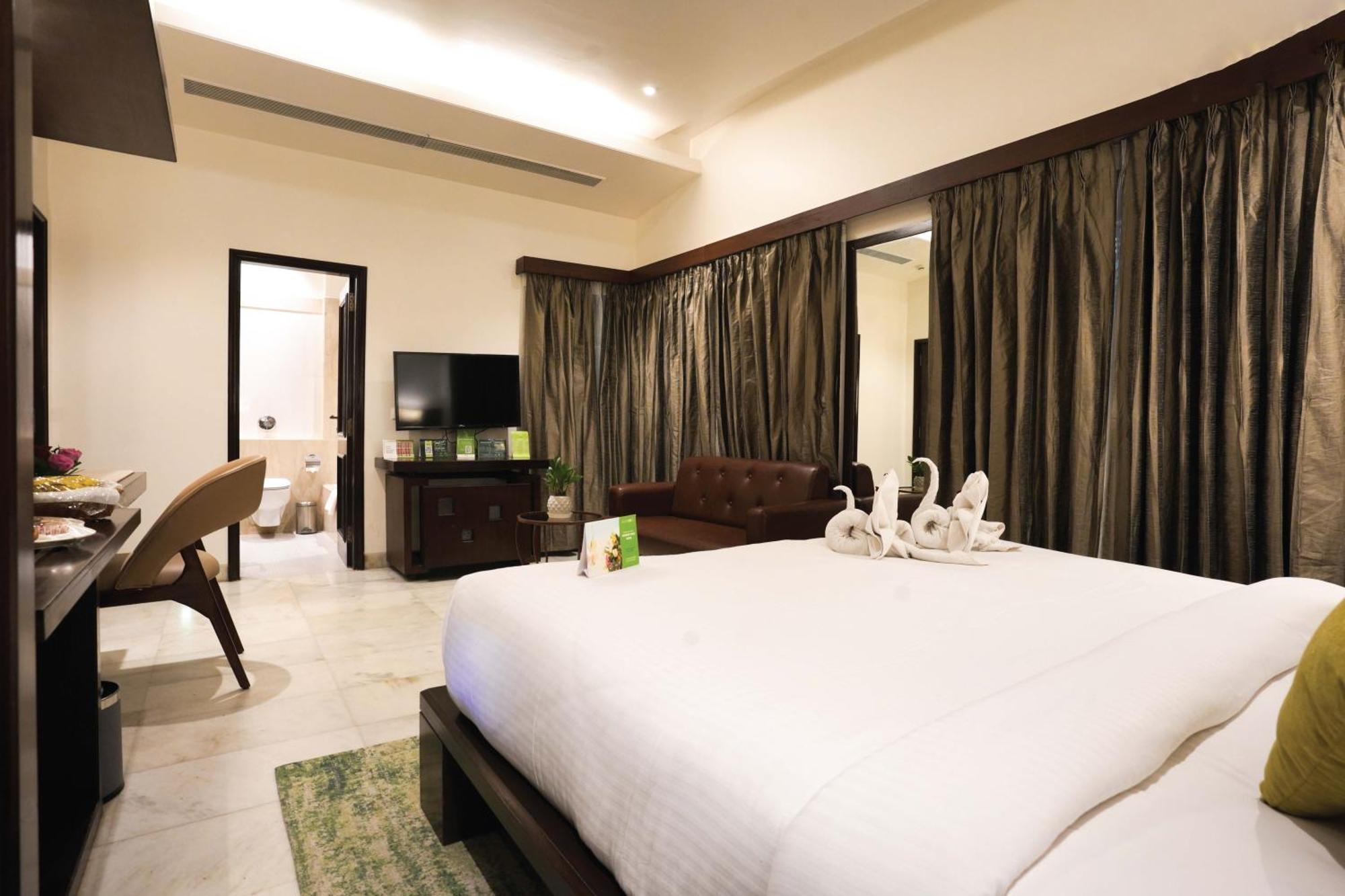 Leisure Inn Grand Chanakya Jaipur Extérieur photo