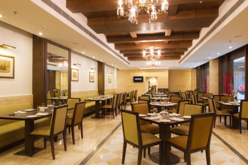 Leisure Inn Grand Chanakya Jaipur Extérieur photo